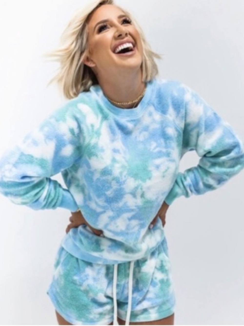 Women 27s Blue & White Tie-Dye Plush Sweatshirt